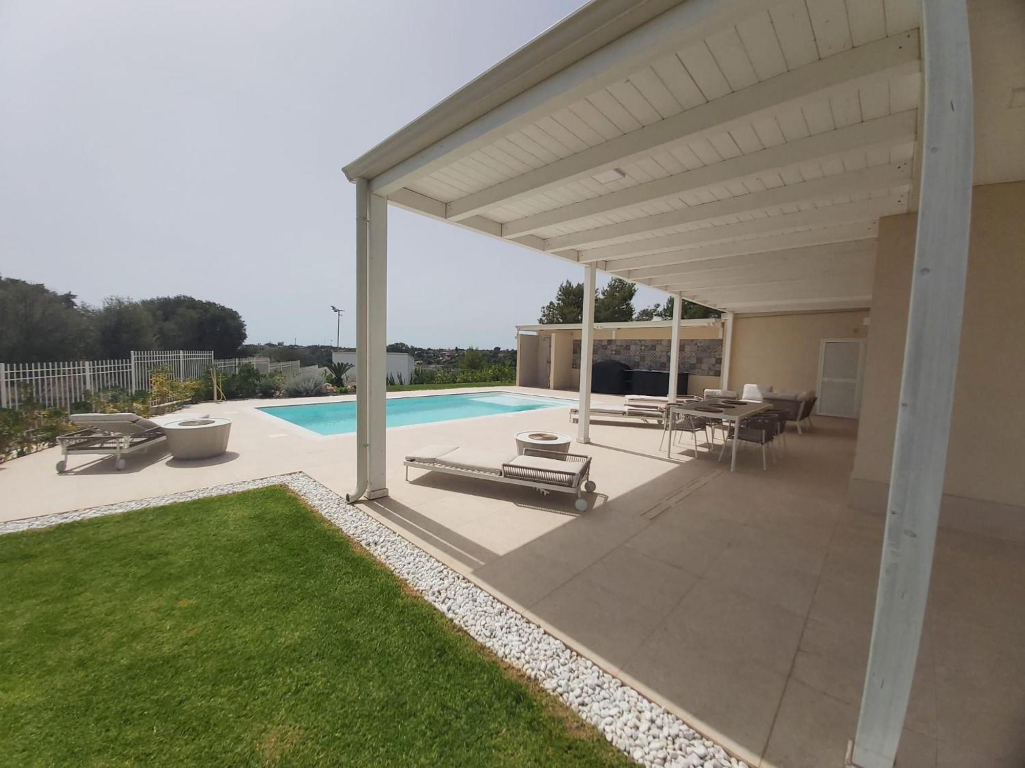 Casa Vacanze Pantakyas บรูโกลี ภายนอก รูปภาพ